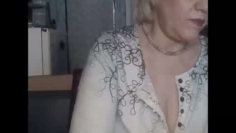 larisaq4ugo24 online show from March 8, 8:51 am