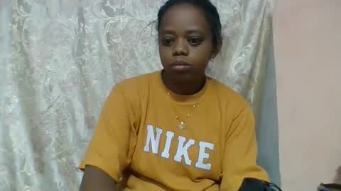 larissa645771 online show from May 20, 5:04 am