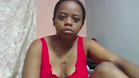 larissa645771 online show from May 24, 8:35 am