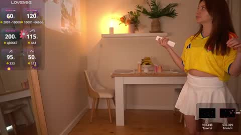 Laura Lee. online show from June 18, 2:13 am
