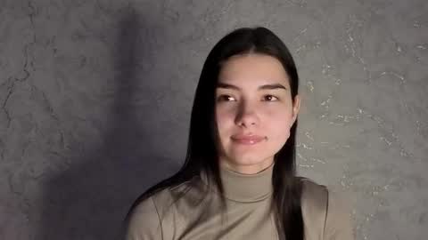 Laura online show from January 19, 12:23 pm