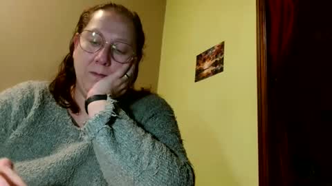 laureanne online show from February 3, 8:35 pm