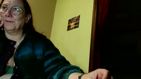 laureanne online show from January 25, 8:42 pm