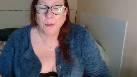 laureanne online show from February 19, 10:12 am