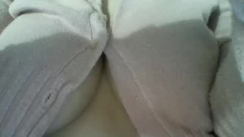 layannalea online show from March 21, 3:11 am