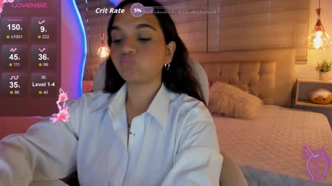 Layla online show from September 11, 2:06 pm