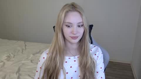 LaylaPretty001 online show from February 3, 6:40 am