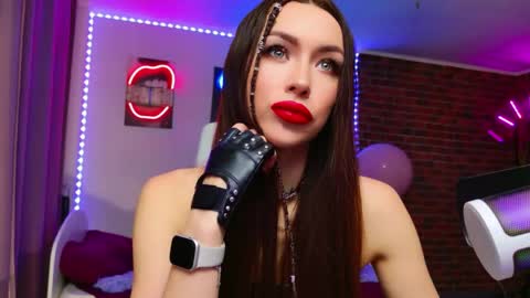 lea_loon online show from May 16, 12:59 pm