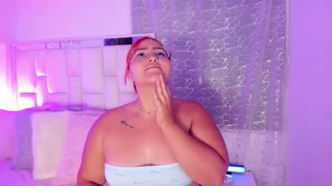 Leah  online show from November 5, 2:28 am