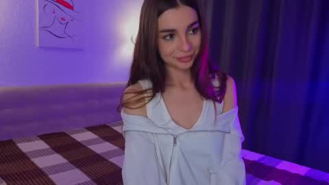 Sophie online show from May 30, 2:53 am