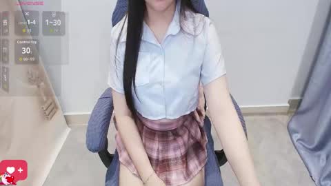 Lee online show from March 15, 3:36 pm