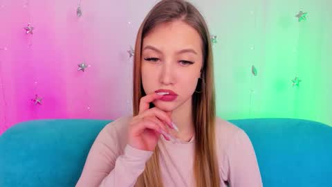 leiawow online show from December 19, 9:12 am