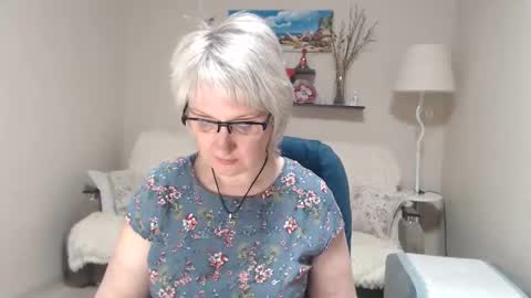 Leila Kinky online show from March 11, 5:44 am