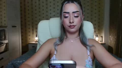 leslie_secret online show from October 6, 9:41 pm