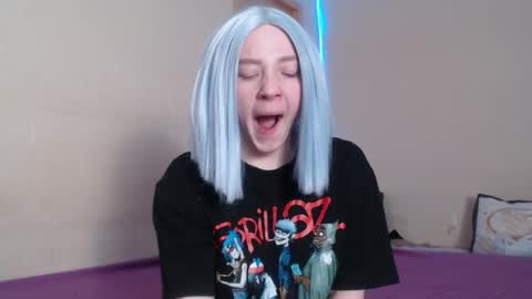 LexxxY online show from April 6, 8:04 am