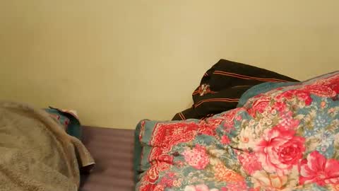 leylacuty13 online show from April 5, 4:39 pm