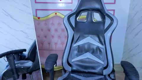 lia_harper_t online show from May 14, 3:01 am