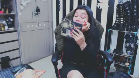 . online show from January 11, 4:06 am