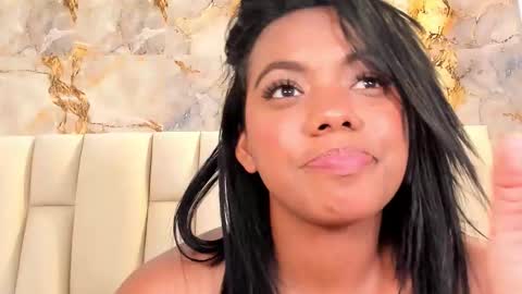 lia_mariana online show from February 1, 11:36 pm