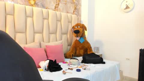 lia_mariana online show from January 8, 6:23 pm