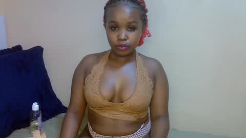 lil__cupcake online show from July 14, 2:05 am