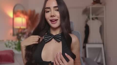 Lil  Gabby online show from May 24, 5:28 am
