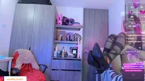 Lila online show from March 16, 5:44 am