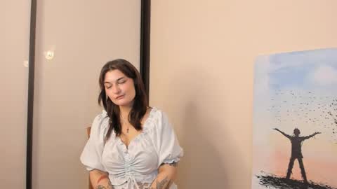 Mia online show from June 11, 3:53 pm