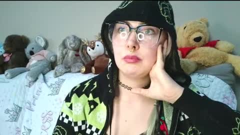 emily ryanson online show from March 25, 10:45 pm