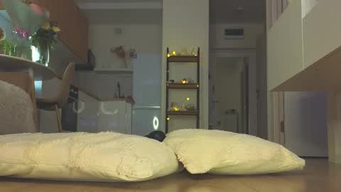 lili__roze_ online show from March 29, 8:46 am