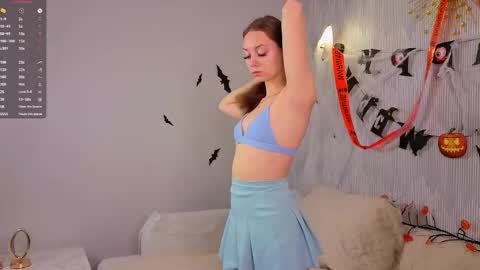 Hi I am Luna online show from October 30, 1:08 am