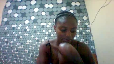 liligal online show from June 27, 6:03 am