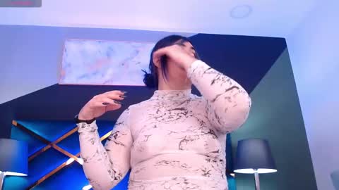 LILIH online show from February 20, 11:34 am