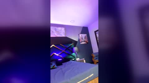 LILIH online show from February 9, 11:45 am