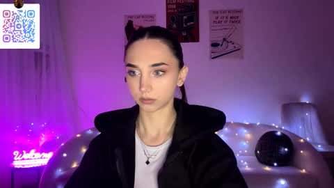 Lina online show from March 27, 10:54 pm