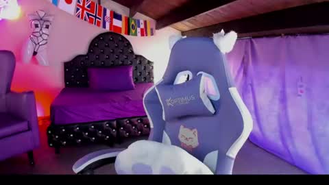 Lilith Dark online show from July 3, 4:57 pm
