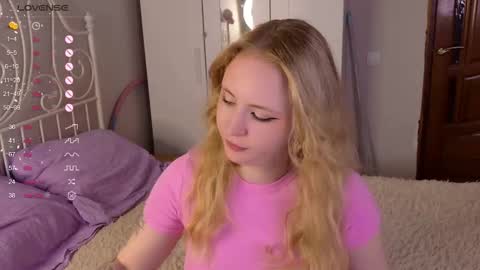 Melanie online show from March 23, 8:42 am