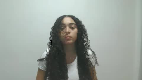 lily_anal_squirt online show from March 22, 5:52 pm