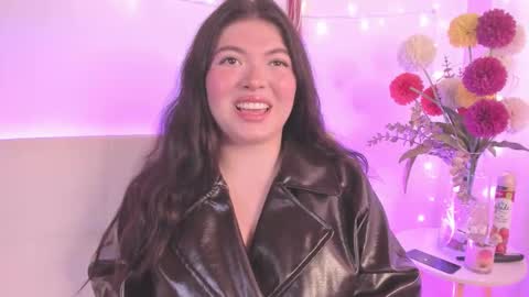 lily_cherry0 online show from March 22, 10:05 pm