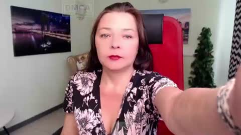 Lily online show from June 30, 6:02 am