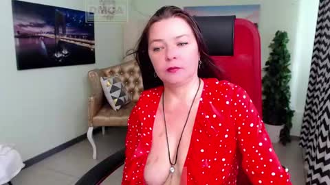 Lily online show from July 10, 6:03 am