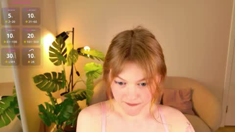 Im Lily online show from May 25, 10:31 pm