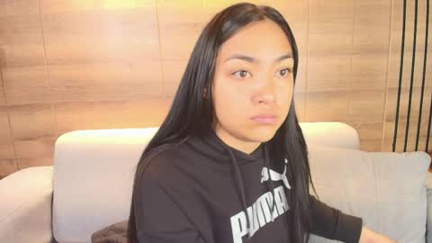 lily_waist online show from April 8, 3:19 am