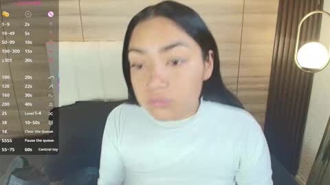 lily_waist online show from March 10, 11:25 am