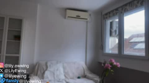 Lily   online show from May 11, 4:04 pm