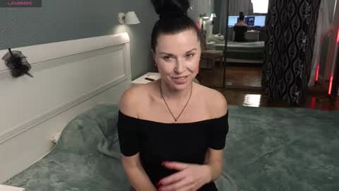 lina_flore online show from November 24, 10:56 pm