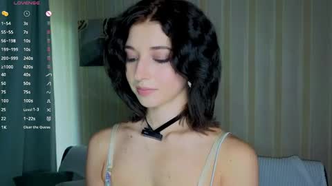 Lina online show from May 31, 3:18 pm