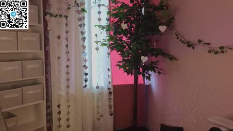 LINA online show from March 3, 7:25 am