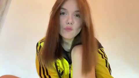 linathecutie online show from July 28, 6:31 pm