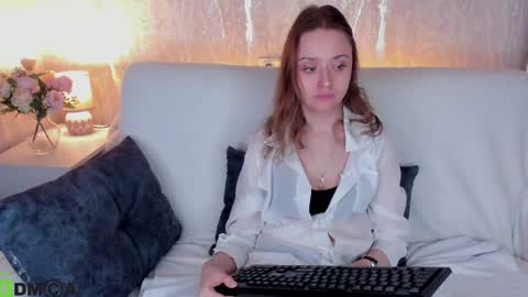 Linda  GMT2 Mon Tu Fri Sa Su  0300am-1000 am online show from April 10, 6:30 am